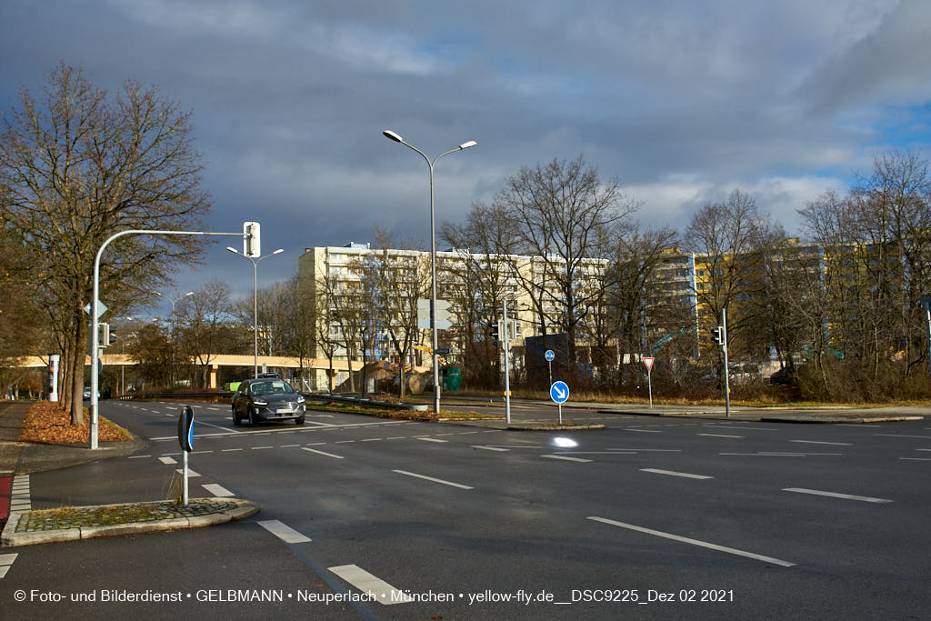 02.12.2021 - Abriss des Quiddezentrums in Neuperlach