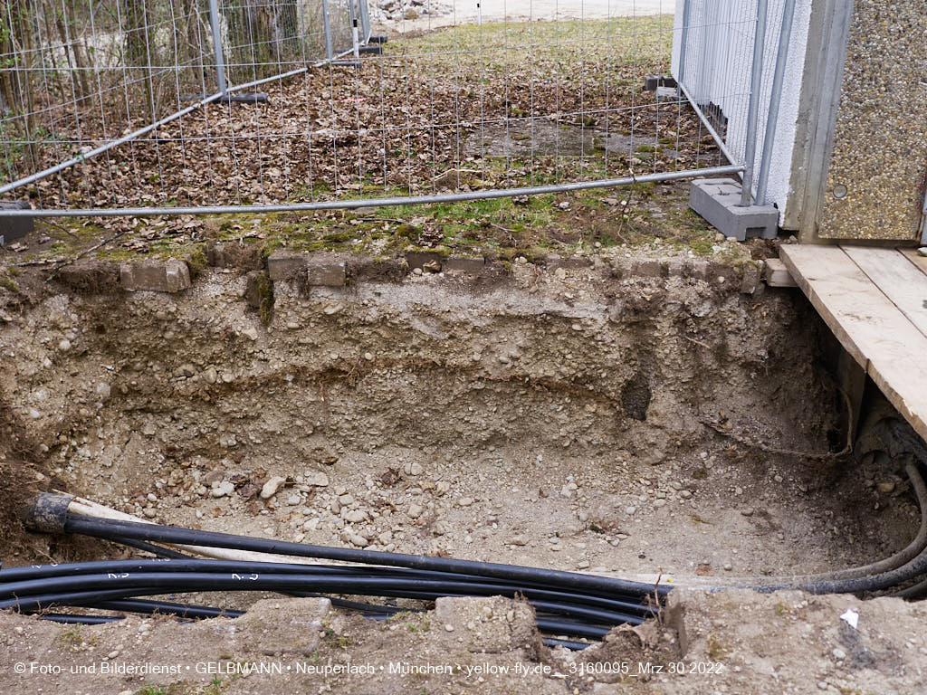 30.03.2022 - Abriss-Baustelle Quiddezentrum in Neuperlach